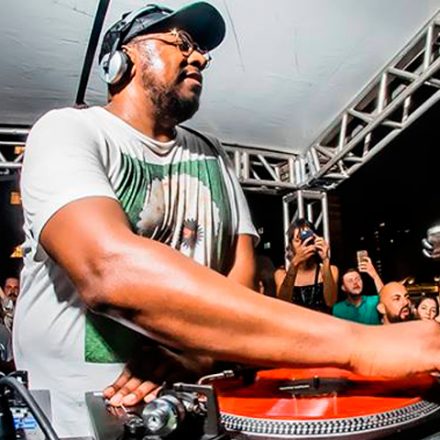 Conversamos com a lenda viva da E-music nacional, DJ Marky