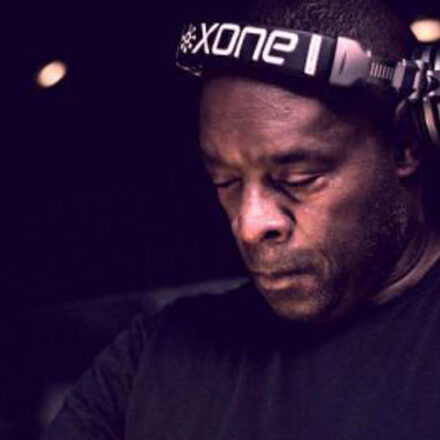 Kevin Saunderson diz que sente como se dificultassem a participação de artistas negros na cena